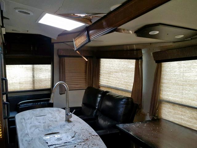 573TR3423J3317151 - 2018 GRAN REFLECTION TAN photo 6