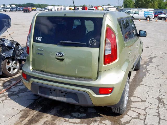 KNDJT2A57D7513986 - 2013 KIA SOUL GREEN photo 4