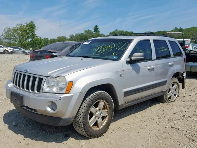 1J4HR48N36C154297 - 2006 JEEP GRAND CHER SILVER photo 2