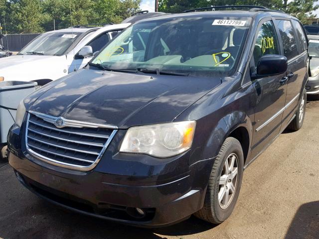 2A4RR5D19AR451491 - 2010 CHRYSLER TOWN & COU BLACK photo 2