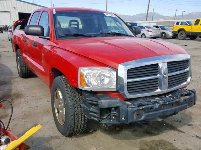 1D7HW48N95S273481 - 2005 DODGE DAKOTA QUA RED photo 1