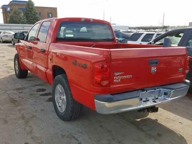 1D7HW48N95S273481 - 2005 DODGE DAKOTA QUA RED photo 3