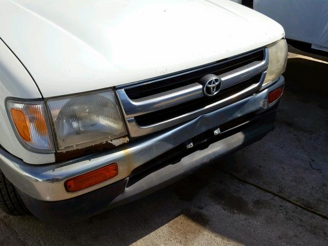 4TANL42N6VZ255702 - 1997 TOYOTA TACOMA WHITE photo 9