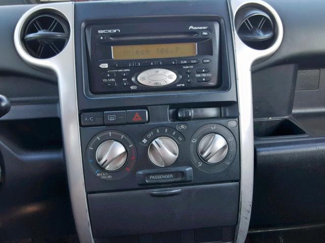JTLKT324754009882 - 2005 TOYOTA SCION XB 灰色 照片 9
