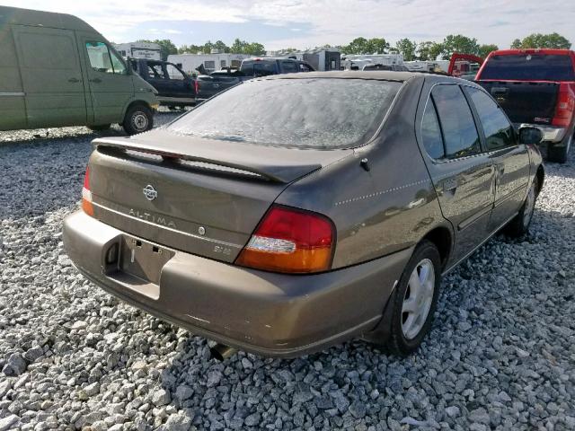 1N4DL01D1WC145779 - 1998 NISSAN ALTIMA XE BROWN photo 4