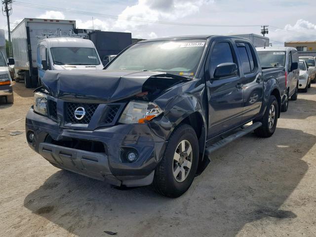 1N6AD0ER9AC425942 - 2010 NISSAN FRONTIER C GRAY photo 2