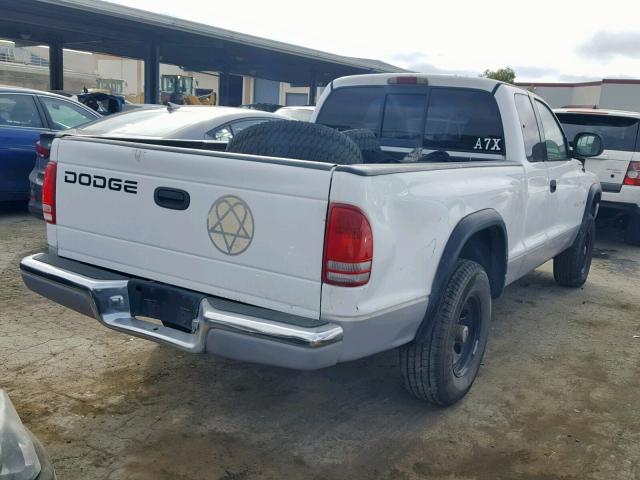 1B7GL22X3YS758572 - 2000 DODGE DAKOTA WHITE photo 4