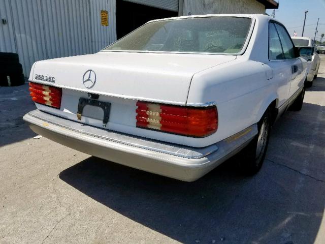 WDBCA45D0JA416797 - 1988 MERCEDES-BENZ 560 SEC WHITE photo 4