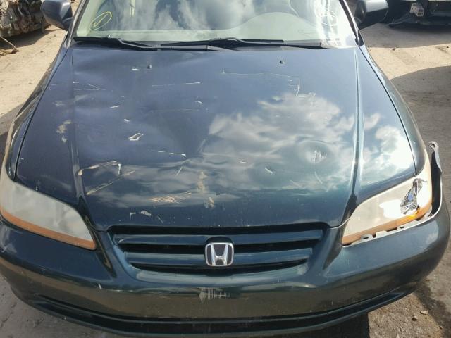 1HGCF86641A044828 - 2001 HONDA ACCORD VAL GREEN photo 9