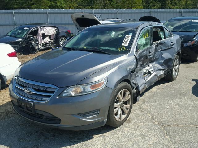 1FAHP2HW1BG109635 - 2011 FORD TAURUS SEL GRAY photo 2