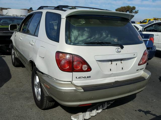 JT6HF10U6Y0122391 - 2000 LEXUS RX 300 WHITE photo 3