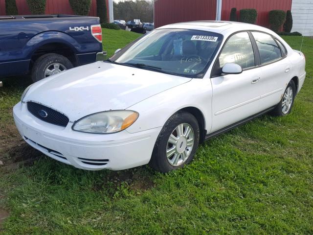 1FAFP56245A267483 - 2005 FORD TAURUS SEL WHITE photo 2