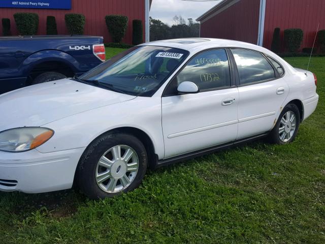 1FAFP56245A267483 - 2005 FORD TAURUS SEL WHITE photo 9