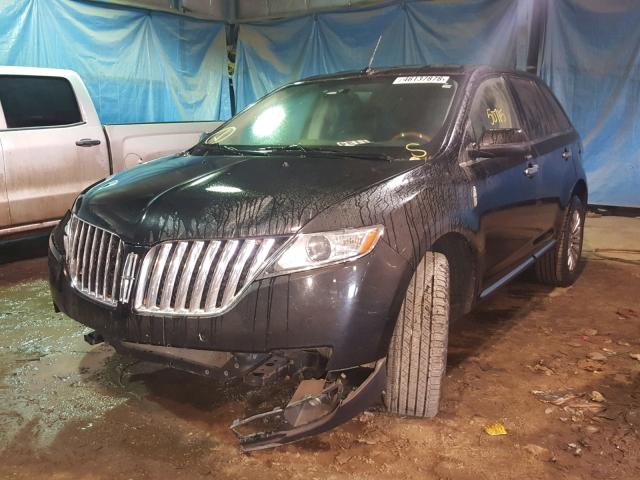 2LMDJ6JK1DBL37010 - 2013 LINCOLN MKX BLACK photo 2