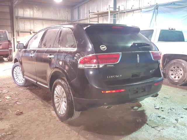 2LMDJ6JK1DBL37010 - 2013 LINCOLN MKX BLACK photo 3