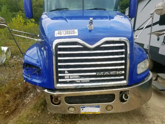 1M1AW07Y4DM029319 - 2013 MACK 600 CXU600 BLUE photo 7