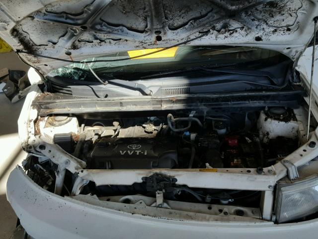 JTLKT324550202605 - 2005 TOYOTA SCION XB Ақ фото 7