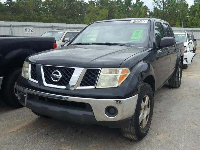 1N6AD07U88C440265 - 2008 NISSAN FRONTIER C BLACK photo 2