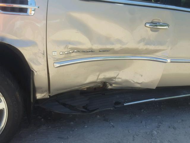 1GYFK26209R106542 - 2009 CADILLAC ESCALADE E GOLD photo 9