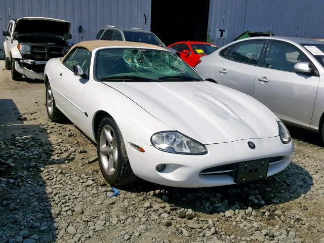 SAJJA42C0YNA05377 - 2000 JAGUAR XK8 WHITE photo 2