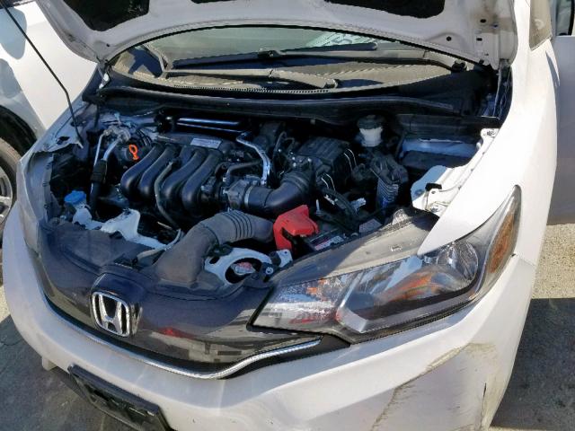 JHMGK5H7XGX017248 - 2016 HONDA FIT EX WHITE photo 7