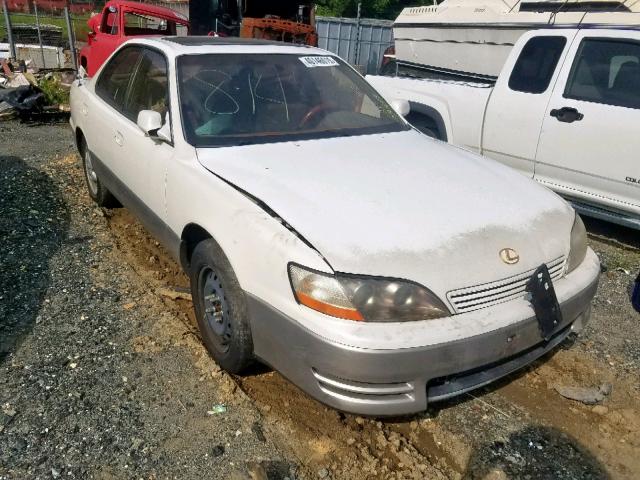 JT8BF12G8T0147984 - 1996 LEXUS ES 300 WHITE photo 1