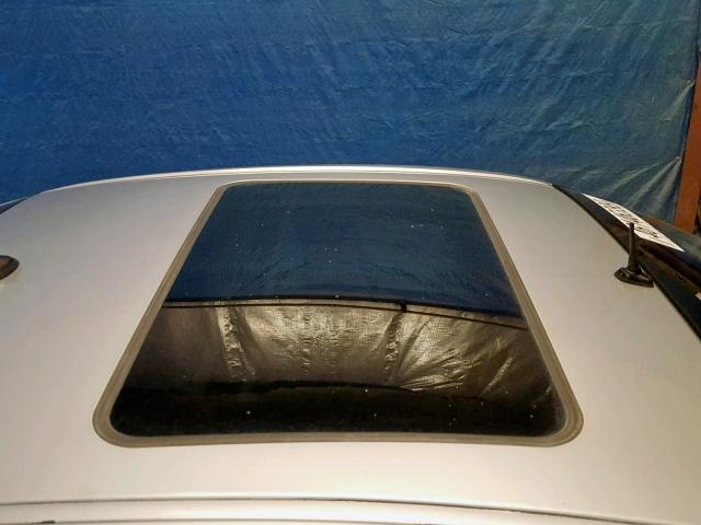 2G2WS522441110287 - 2004 PONTIAC GRAND PRIX SILVER photo 9