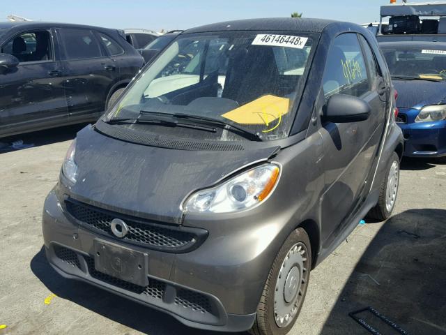 WMEEJ3BA6DK702314 - 2013 SMART FORTWO PUR GRAY photo 2