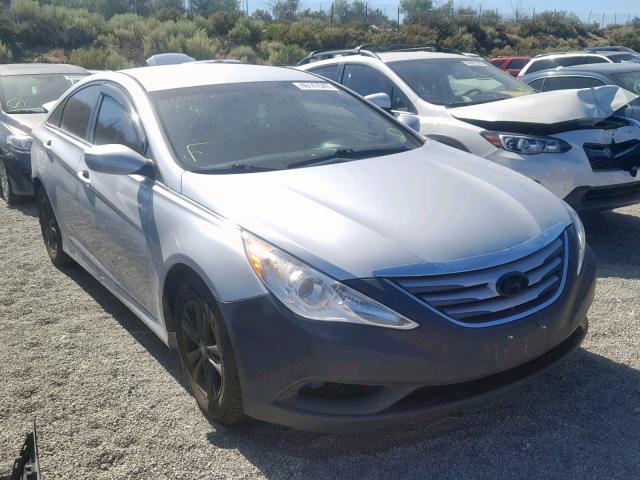 5NPEB4AC0EH863102 - 2014 HYUNDAI SONATA GLS SILVER photo 1