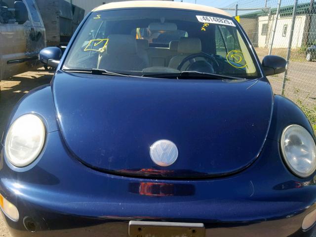 3VWCM31Y35M315691 - 2005 VOLKSWAGEN NEW BEETLE ლურჯი ფოტო 9
