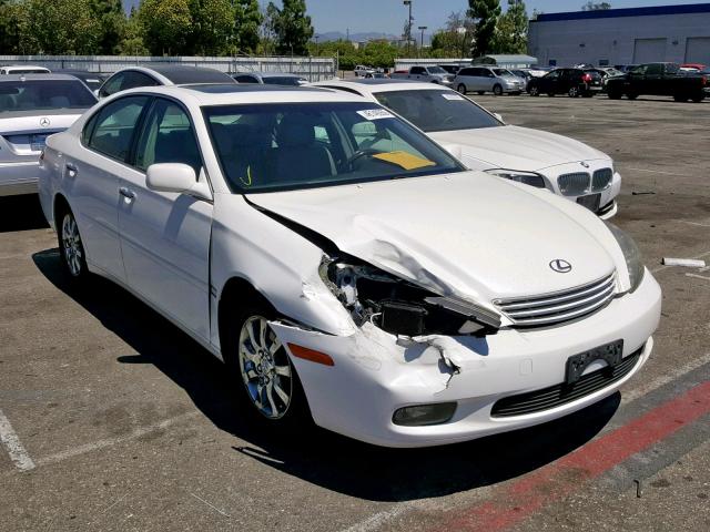 JTHBF30G420020758 - 2002 LEXUS ES300 WHITE photo 1