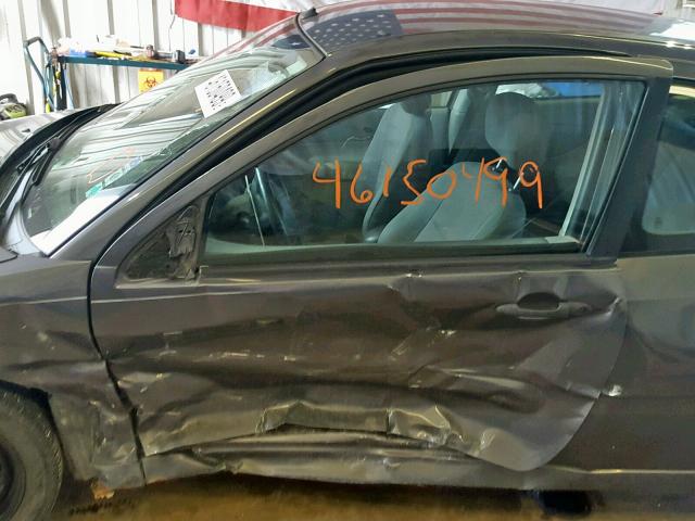 3FAFP31N35R152868 - 2005 FORD FOCUS ZX3 GRAY photo 10