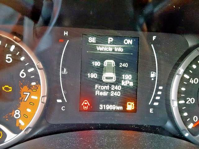 ZACCJBAB8JPH44799 - 2018 JEEP RENEGADE S BLACK photo 8