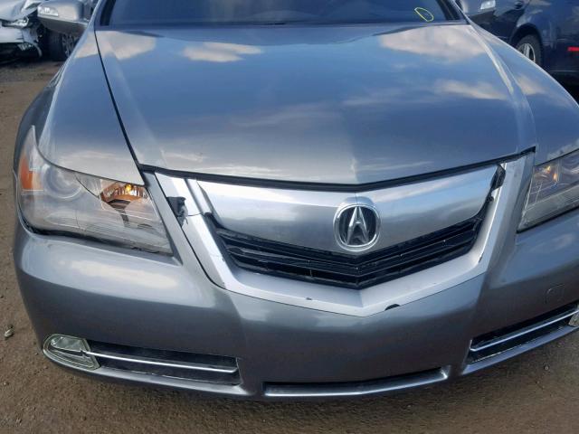 JH4KB2F69AC001088 - 2010 ACURA RL GRAY photo 9