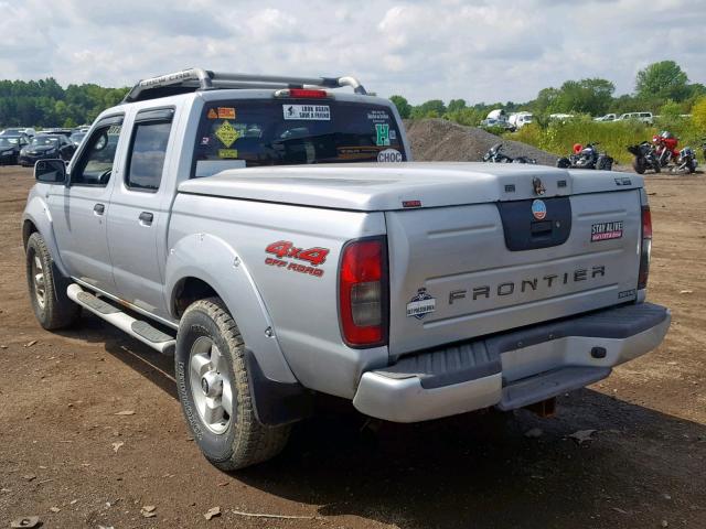 1N6ED27Y42C361215 - 2002 NISSAN FRONTIER C SILVER photo 3