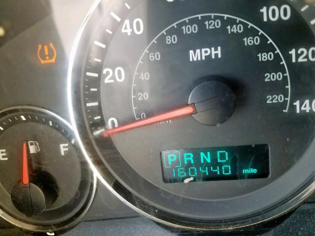 1J8HG48K06C122823 - 2006 JEEP COMMANDER 绿色 照片 8