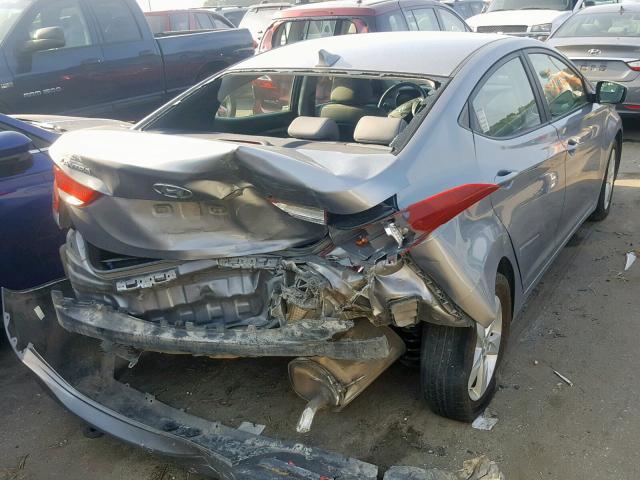 KMHDH4AE8DU016789 - 2013 HYUNDAI ELANTRA GL SILVER photo 4