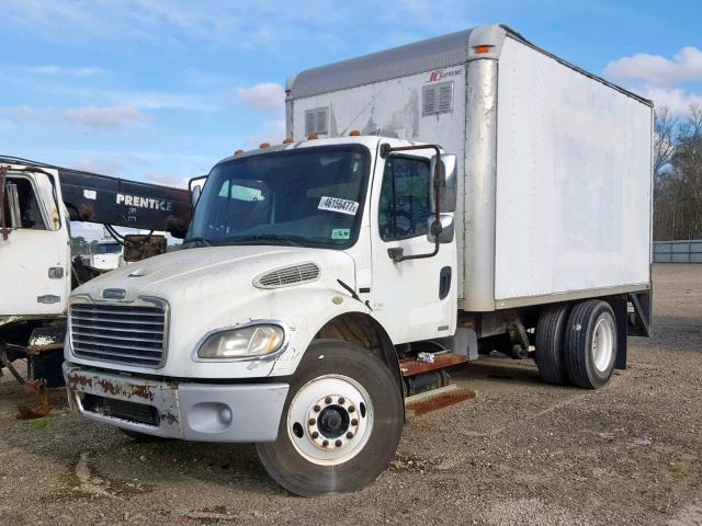 1FVACWCS27DZ16844 - 2007 FREIGHTLINER M2 WHITE photo 2