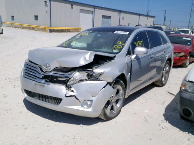 4T3ZK3BB9CU052275 - 2012 TOYOTA VENZA LE SILVER photo 2