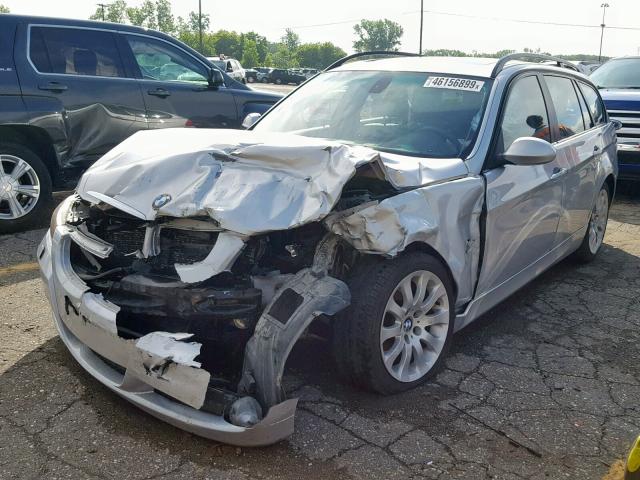 WBAVT73528FV29422 - 2008 BMW 328 XIT SILVER photo 2