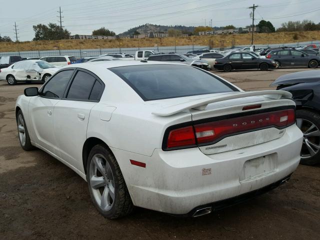 2C3CDXHG7EH330687 - 2014 DODGE CHARGER SX WHITE photo 3