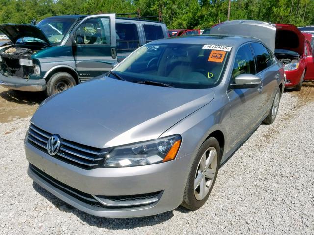 1VWBH7A39DC052134 - 2013 VOLKSWAGEN PASSAT SE SILVER photo 2