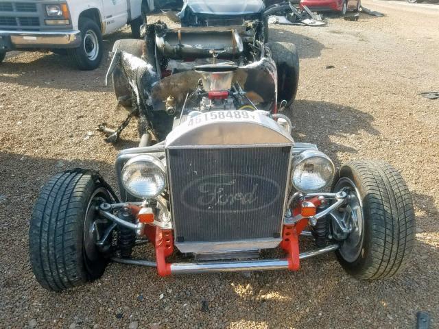 1496042 - 1927 FORD CAR ORANGE photo 9