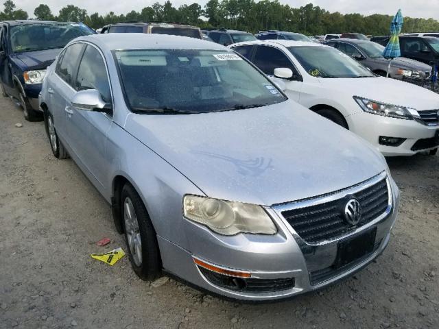 WVWJK73CX8P050940 - 2008 VOLKSWAGEN PASSAT TUR SILVER photo 1