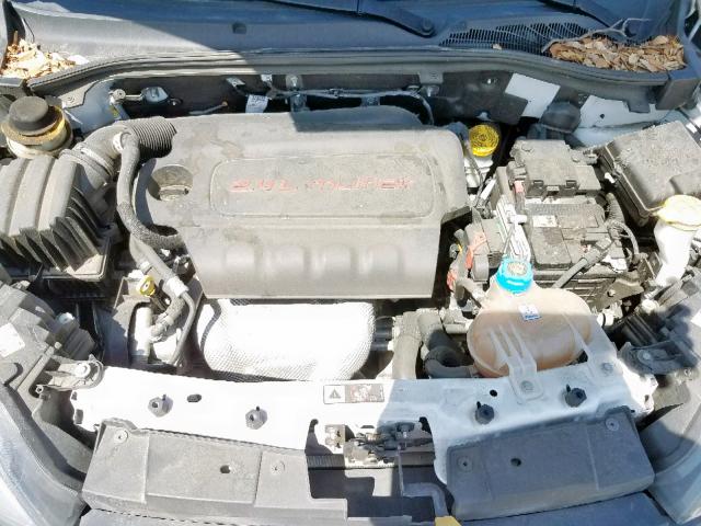 ZFBERFAT7G6B74779 - 2016 RAM PROMASTER 白色 照片 7