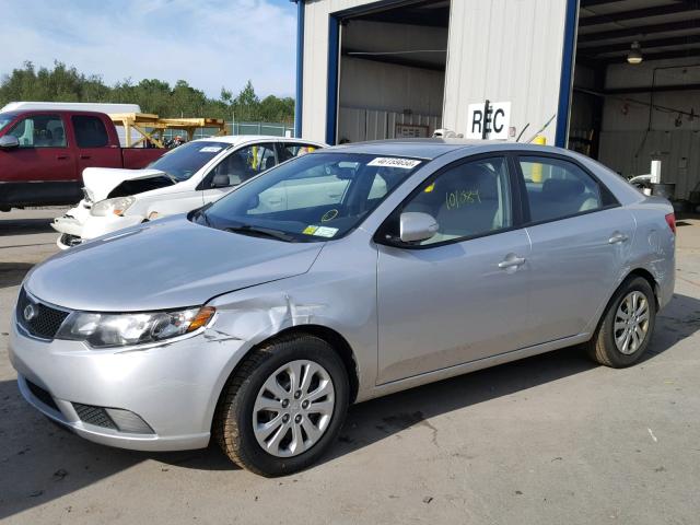 KNAFU4A23A5844542 - 2010 KIA FORTE EX SILVER photo 9