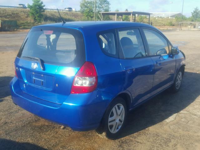 JHMGD38487S041596 - 2007 HONDA FIT BLUE photo 4