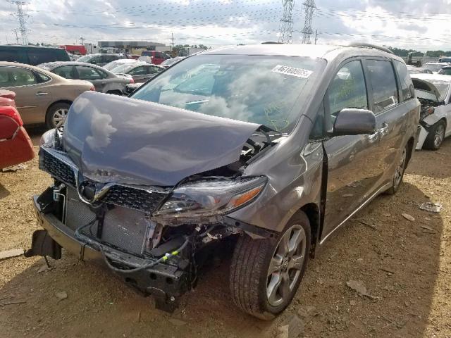 5TDXZ3DC2KS978459 - 2019 TOYOTA SIENNA SE GRAY photo 2