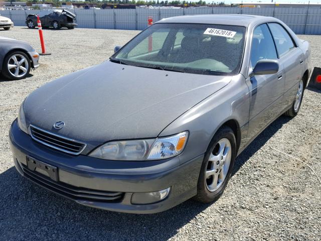 JT8BF28G310297091 - 2001 LEXUS ES 300 GRAY photo 2