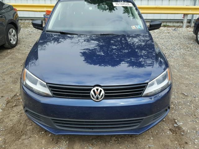3VW2K7AJ6EM324655 - 2014 VOLKSWAGEN JETTA BASE Կապույտ լուսանկար 7
